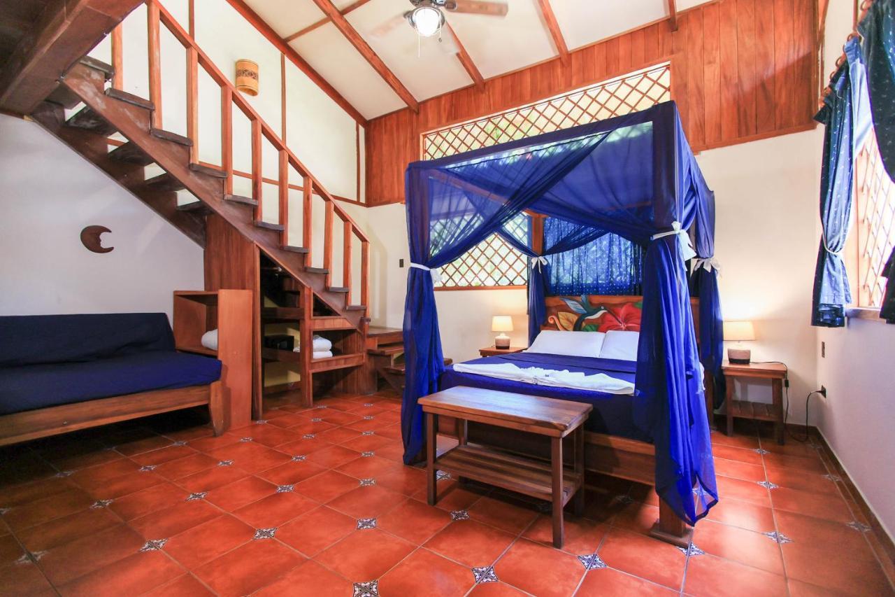 Hotel Casa Merlin Puerto Viejo de Talamanca Ngoại thất bức ảnh